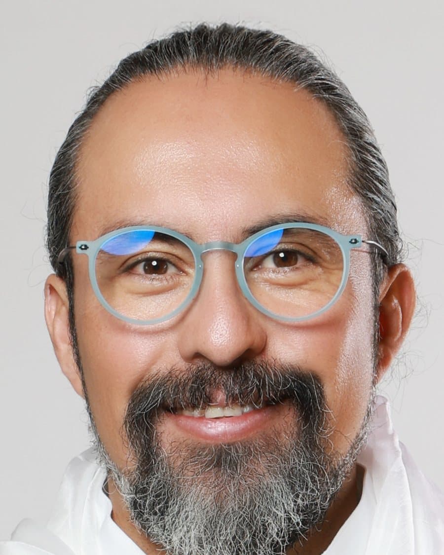 Fer Broca, maestro de espiritualidad aplicada y creador del método de Aplika